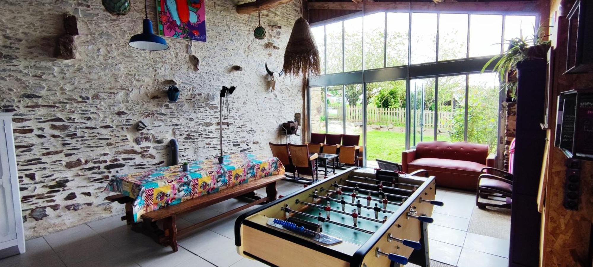 Aux Yourtes De La Fabrique Lodge